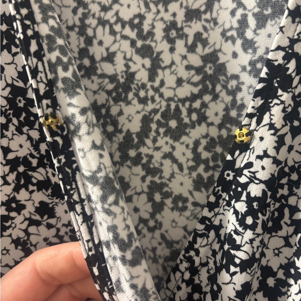 Michael Kors Black and White Floral Mini Dress - Picture 7 of 8